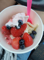 Cultive Frozen Yogurt food