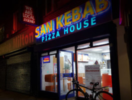 San Kebab And Pizza House outside