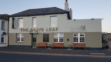 The Olive Leaf Pub outside