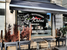 Café Restaurant Le Rhône outside