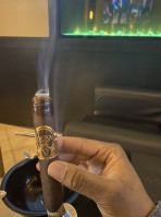 Byron Cigar Lounge food