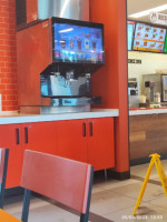Burger King Telheiras inside
