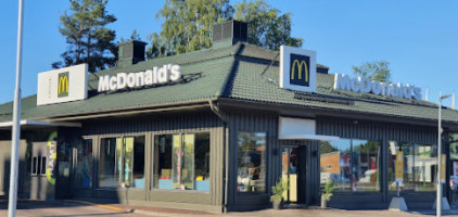Mcdonald's Karlstad Våxnäs outside
