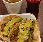 Burritos,tacos Y Mas food