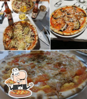 Pizzeria Capo Ferrato food