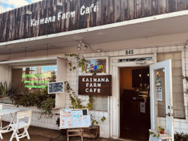 Kaimana Farm Cafe inside