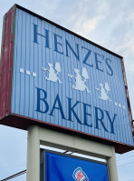 Henze's Bakery food