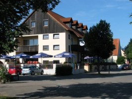 Landgasthaus Zur Jägerluck Gasthaus outside