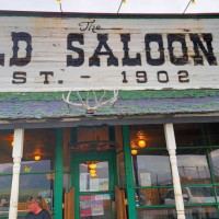 The Old Saloon food