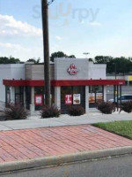 Arby's outside