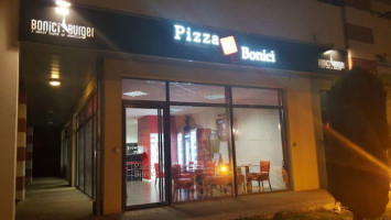 Pizza Bonici Burger De L'isle Jourdain inside