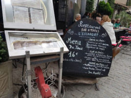 Le Jardin De L'escargot inside