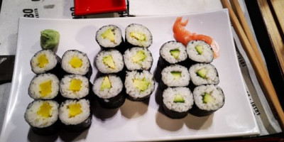 Combo Sushi food