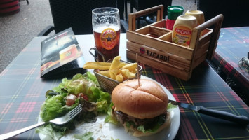 Le Loch Ness Cafe food
