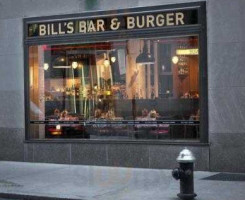 Bill's And Burger outside