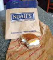 Noah's New York Bagels food