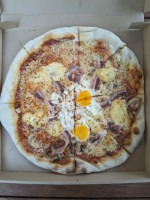 Pizzeria Pepone Annecy-Le-Vieux C.C Les Tilleuls food