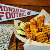 Gallagher's Sports Grill food