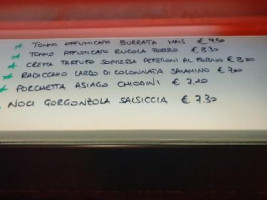 A Tutta Pizza Di Stella Gianfranco E Pasin Erika menu