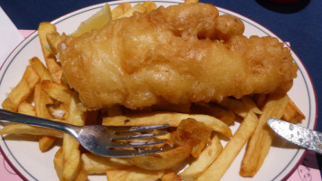 Mcnies Fish & Chips food
