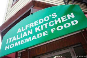 Alfredos Italian Kitchen. food