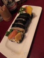 Sushi Zone food
