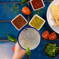 Salty Iguana Mexican food