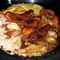 Caribbean Hut food