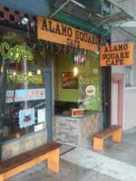 Alamo Square Cafe outside