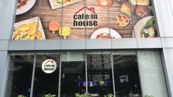 Cafe:in House food