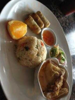Manora's Thai Cuisine food