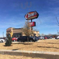 Raising Cane's Chicken Fingers outside