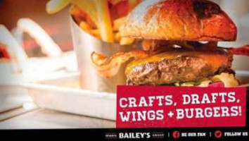 Baileys Sports Grille food