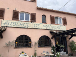 Auberge de Provence outside