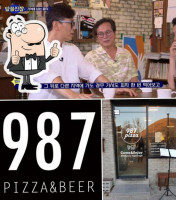 987 Pizza And Beer food