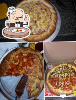 Xnax Pizza food