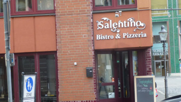 Salentino Pizzeria Bistro outside