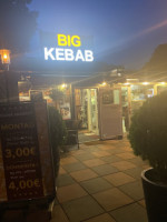 Big Kebab outside