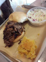 Spilly's -b-q food