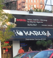 Kabuki outside