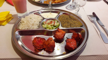 Bollywood Kitchen food