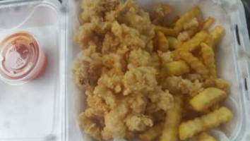 Shaker's Conch House food
