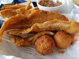 Yasin's Homestyle Seafood food