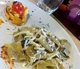 Mozzarella E Basilico Viale Papiniano food