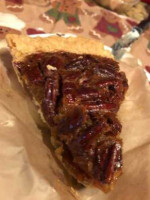 Petee's Pie Company food