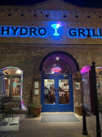Hydro And Grill inside