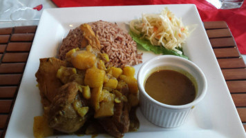 Kool Katts Caribbean Restaurant and Juice Bar food