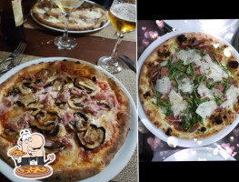 Pizzeria Meeting Porticello food