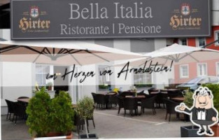 Bella Italia Pension, Pizzeria food