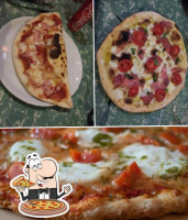 Pizzeria Amici Miei food